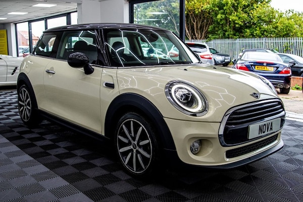 Used MINI Hatch 2018 for sale - 75606995: Photo 9