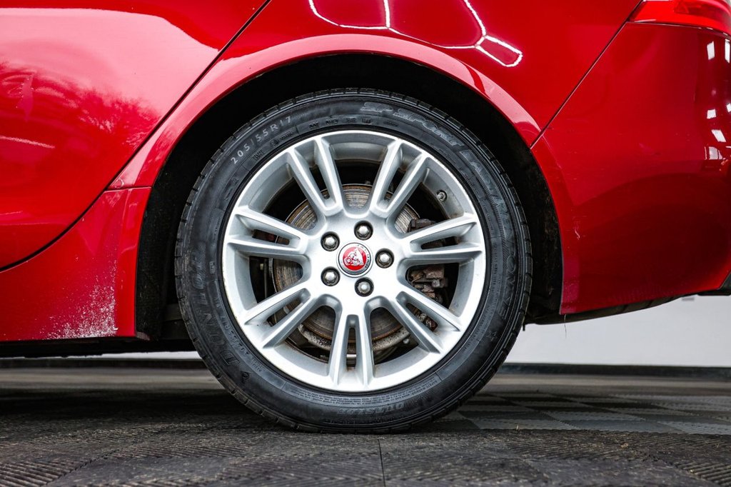 Used Jaguar XE 2017 for sale - 77991291: Photo 15