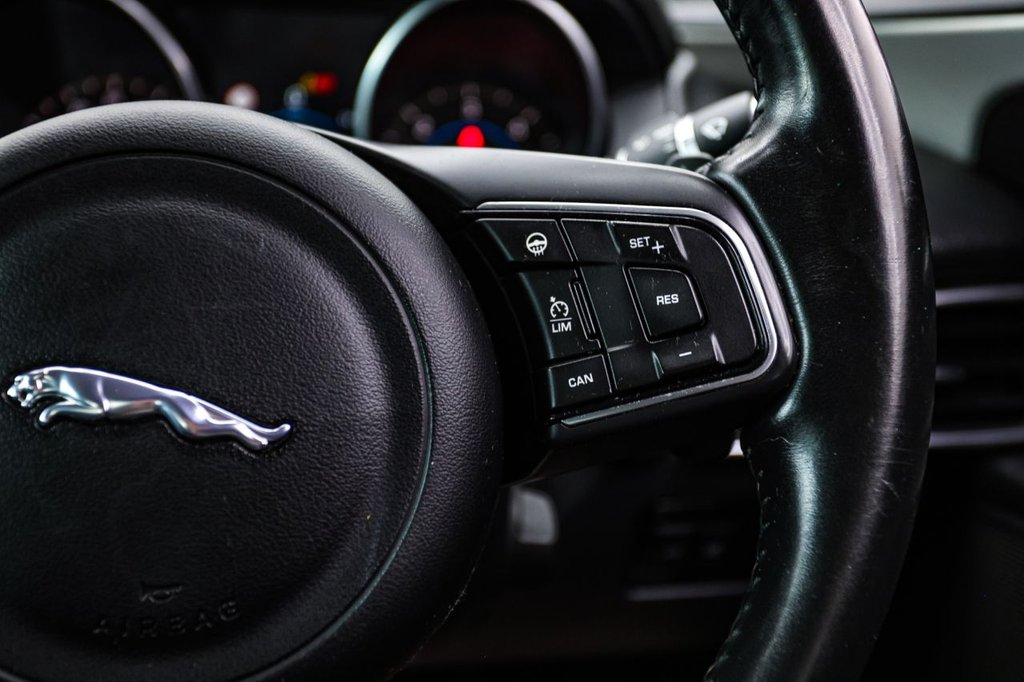 Used Jaguar XE 2017 for sale - 77991291: Photo 34