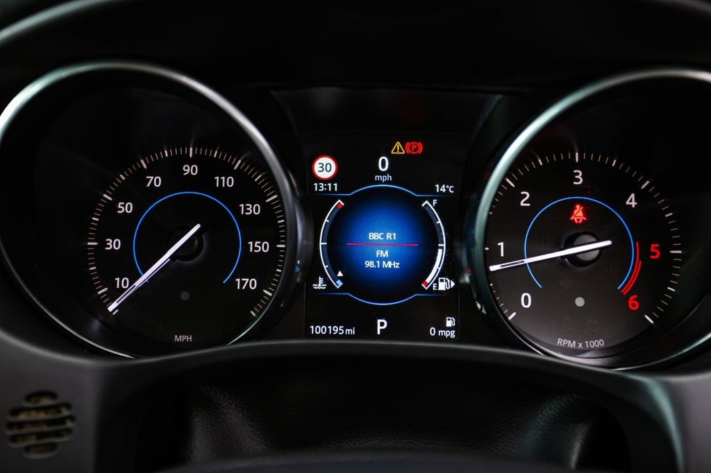 Used Jaguar XE 2017 for sale - 77991291: Photo 37