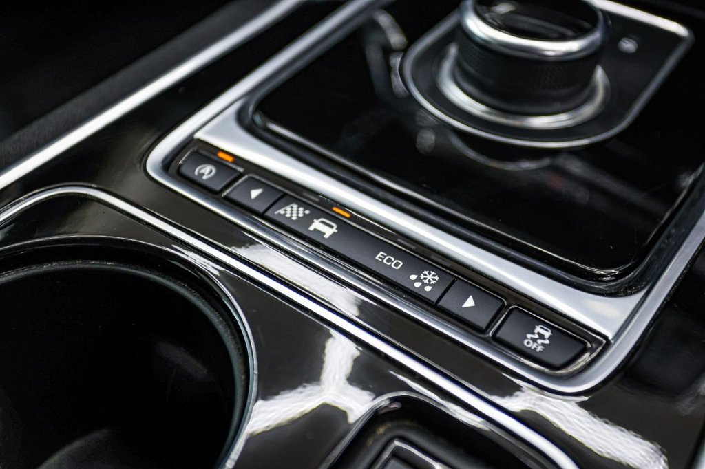 Used Jaguar XE 2017 for sale - 77991291: Photo 43