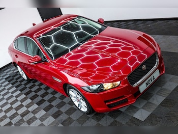 Used Jaguar XE 2017 for sale - 77991291: Photo