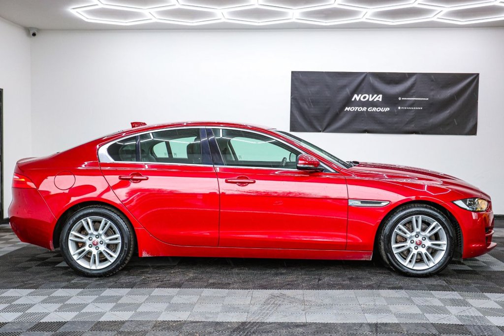 Used Jaguar XE 2017 for sale - 77991291: Photo 5