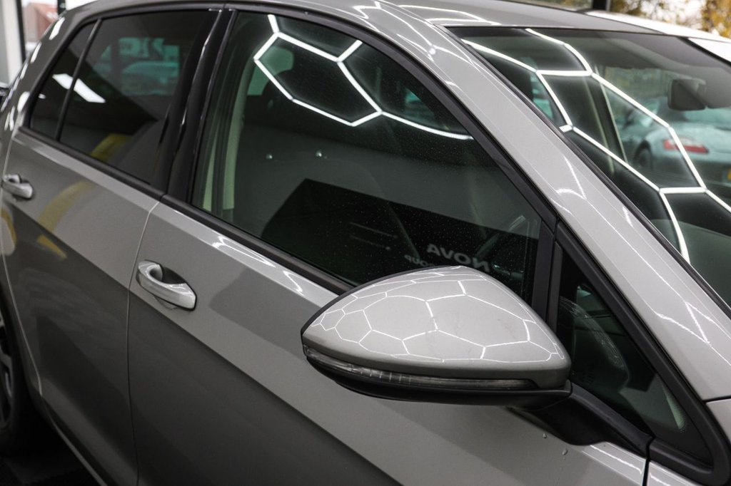 Used Volkswagen Golf 2020 for sale - 76546917: Photo 20