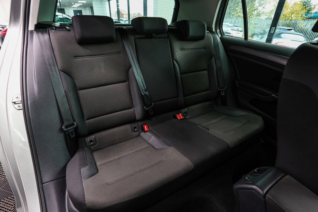 Used Volkswagen Golf 2020 for sale - 76546917: Photo 26