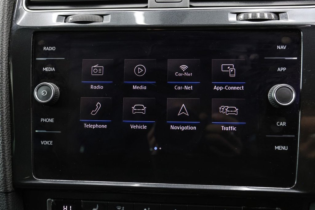 Used Volkswagen Golf 2020 for sale - 76546917: Photo 44