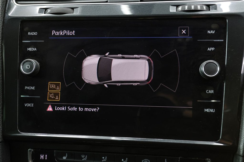 Used Volkswagen Golf 2020 for sale - 76546917: Photo 50