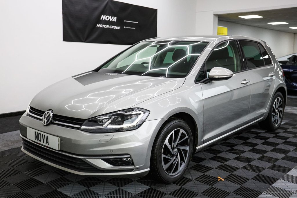 Used Volkswagen Golf 2020 for sale - 76546917: Photo 7