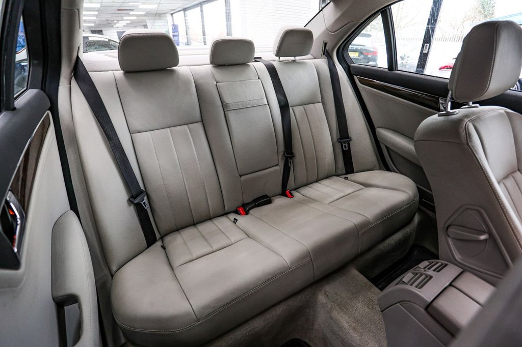 Used Mercedes-Benz C Class 2009 for sale - 77655200: Photo 26