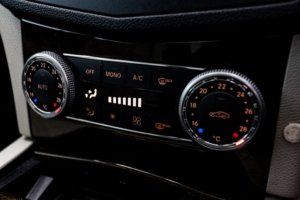 Used Mercedes-Benz C Class 2009 for sale - 77655200: Photo 45