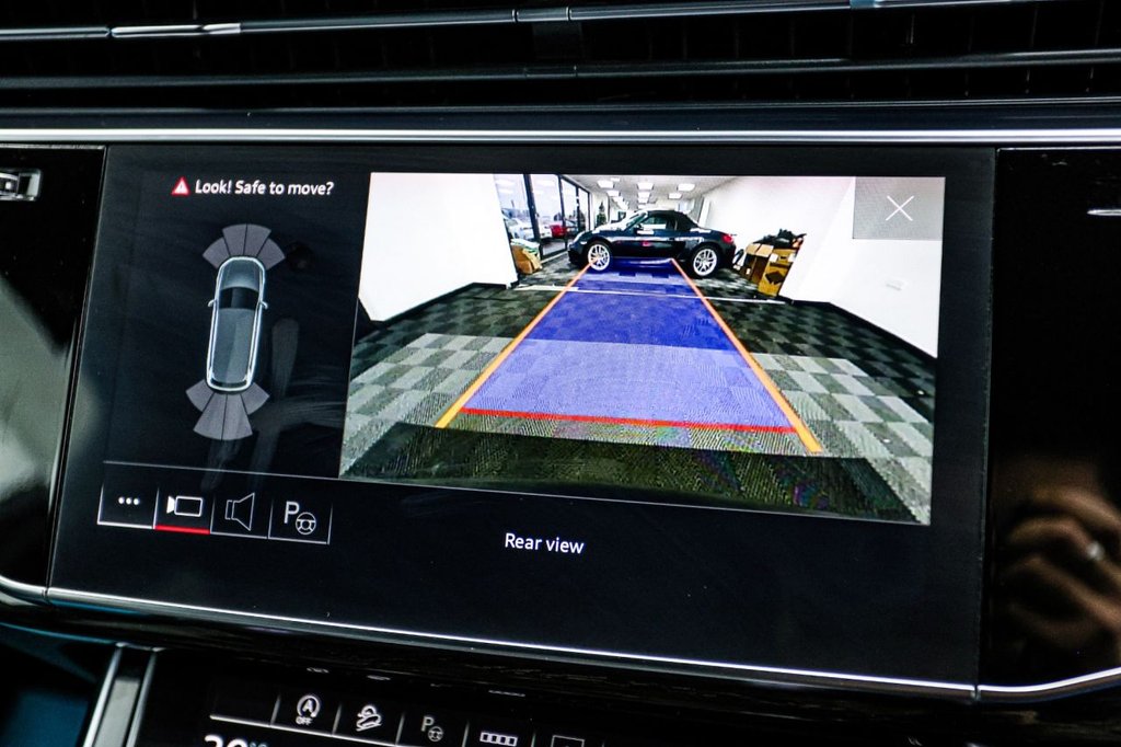 Used Audi Q7 2022 for sale - 77038181: Photo 50