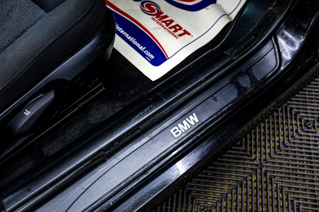 Used BMW 3 Series 2005 for sale - 77499120: Photo 26