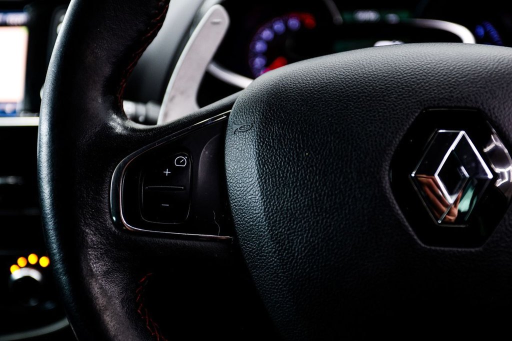 Used Renault Clio 2015 for sale - 77313540: Photo 34