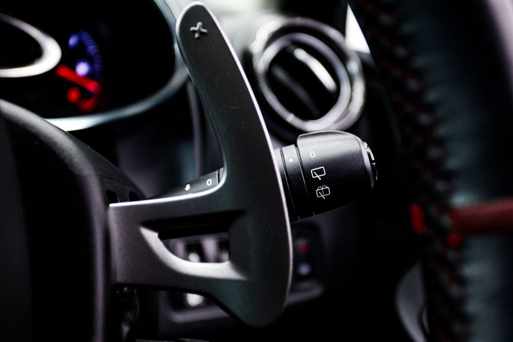 Used Renault Clio 2015 for sale - 77313540: Photo 38