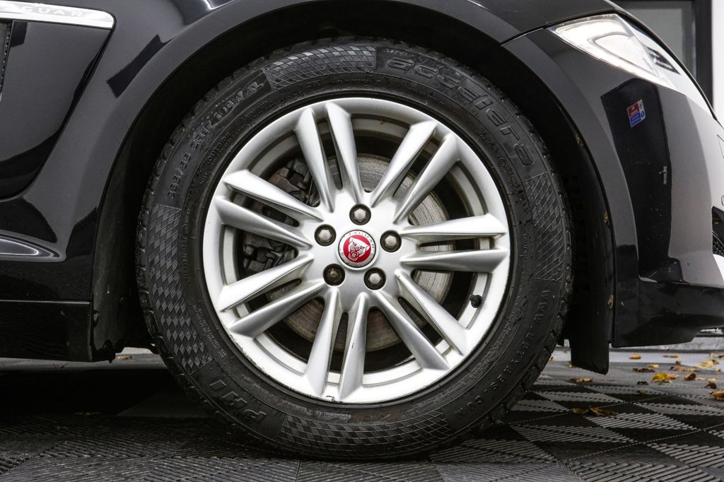 Used Jaguar XF 2014 for sale - 76590763: Photo 24