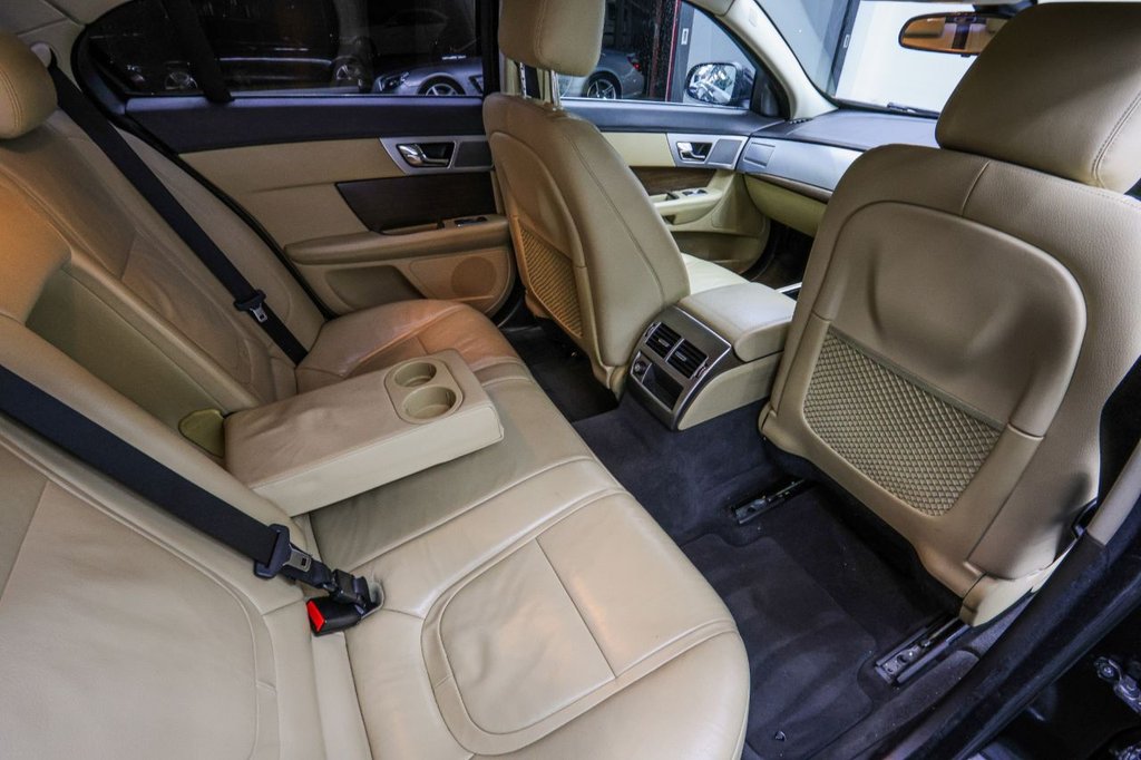 Used Jaguar XF 2014 for sale - 76590763: Photo 29