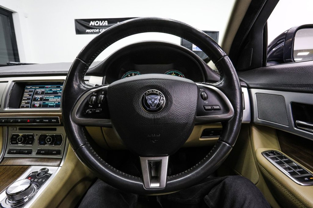 Used Jaguar XF 2014 for sale - 76590763: Photo 35