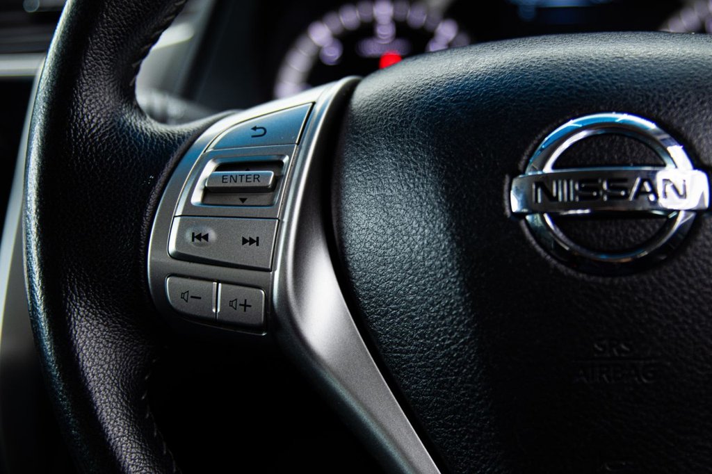 Used Nissan Navara 2018 for sale - 76569925: Photo 30