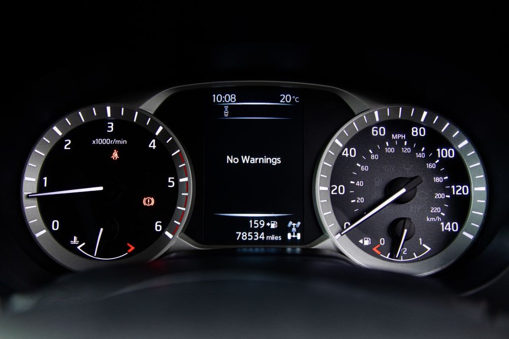 Used Nissan Navara 2018 for sale - 76569925: Photo 32