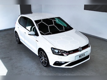 Used Volkswagen Polo 2015 for sale - 75487514: Photo