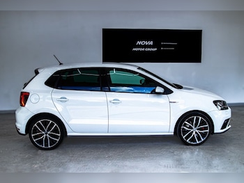 Used Volkswagen Polo 2015 for sale - 75487514: Photo