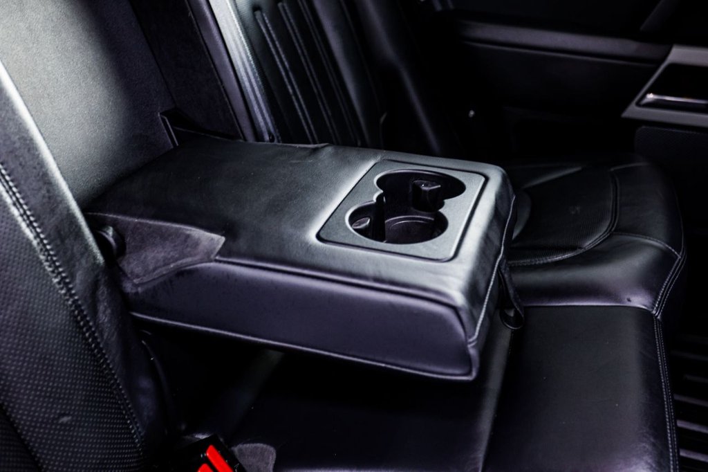 Used Land Rover Defender 2020 for sale - 77880325: Photo 32