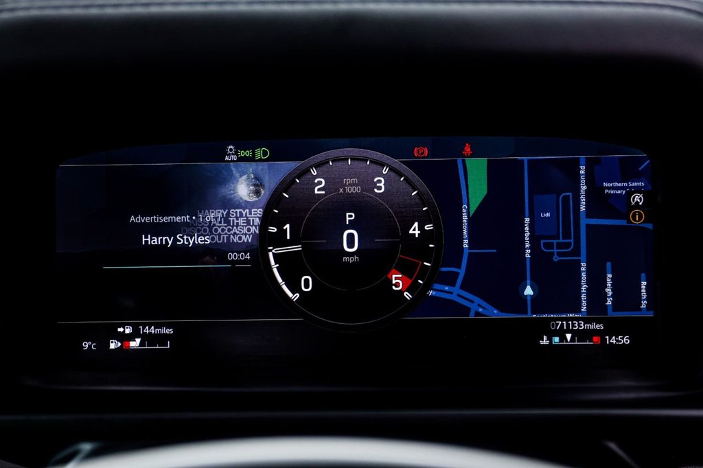 Used Land Rover Defender 2020 for sale - 77880325: Photo 44