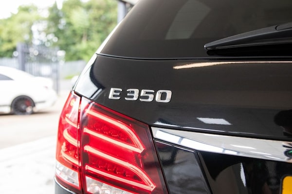 Used Mercedes-Benz E Class 2015 for sale - 75336649: Photo 11