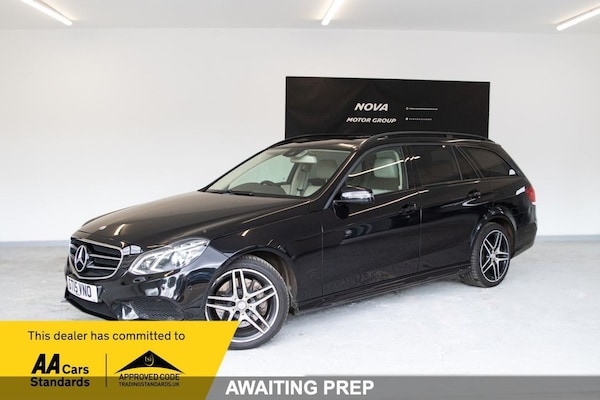 Used Mercedes-Benz E Class 2015 for sale - 75336649: Photo 1