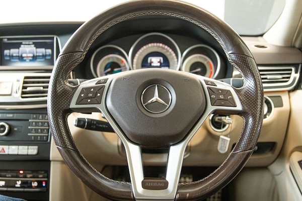 Used Mercedes-Benz E Class 2015 for sale - 75336649: Photo 24