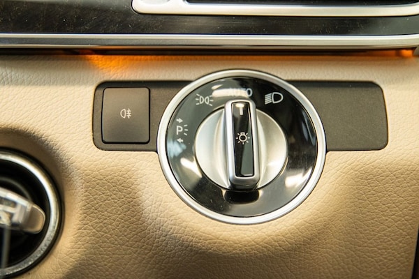 Used Mercedes-Benz E Class 2015 for sale - 75336649: Photo 31
