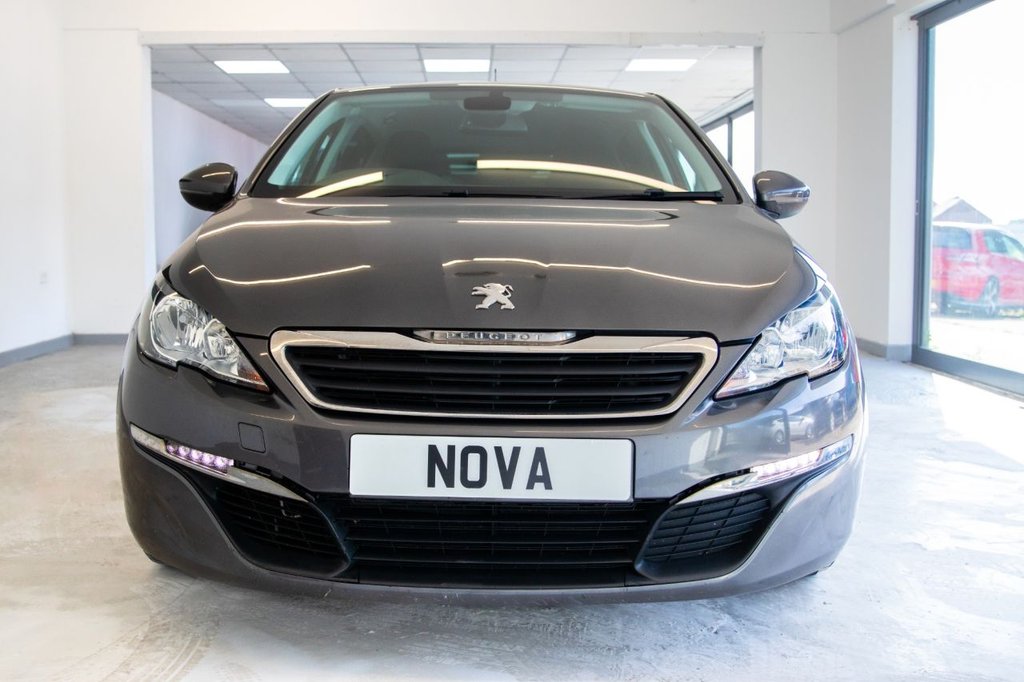 Used Peugeot 308 2017 for sale - 76900461: Photo 5