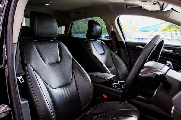 Used Ford Mondeo 2015 for sale - 76203215: Photo 24