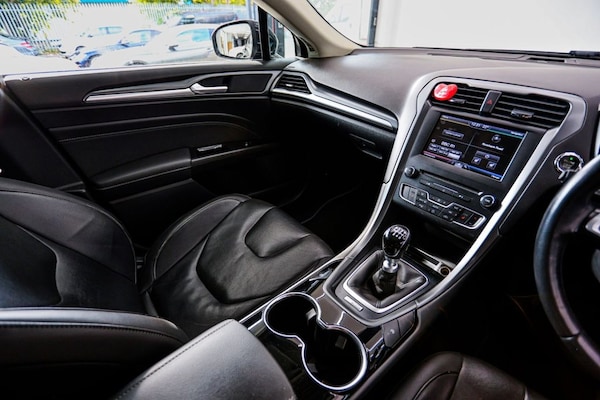 Used Ford Mondeo 2015 for sale - 76203215: Photo 49