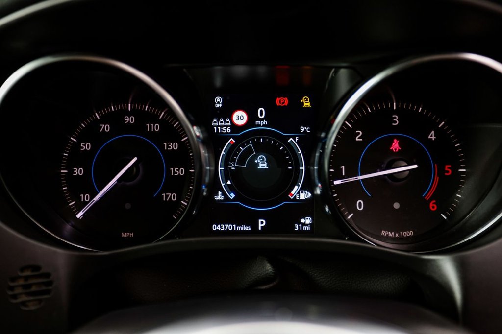 Used Jaguar F-Pace 2020 for sale - 77636697: Photo 39