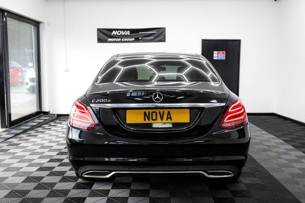 Used Mercedes-Benz C Class 2017 for sale - 76784053: Photo 11