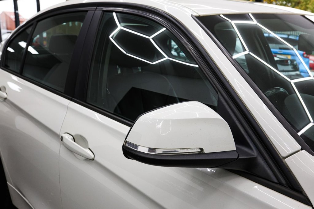 Used BMW 3 Series 2014 for sale - 76783599: Photo 21