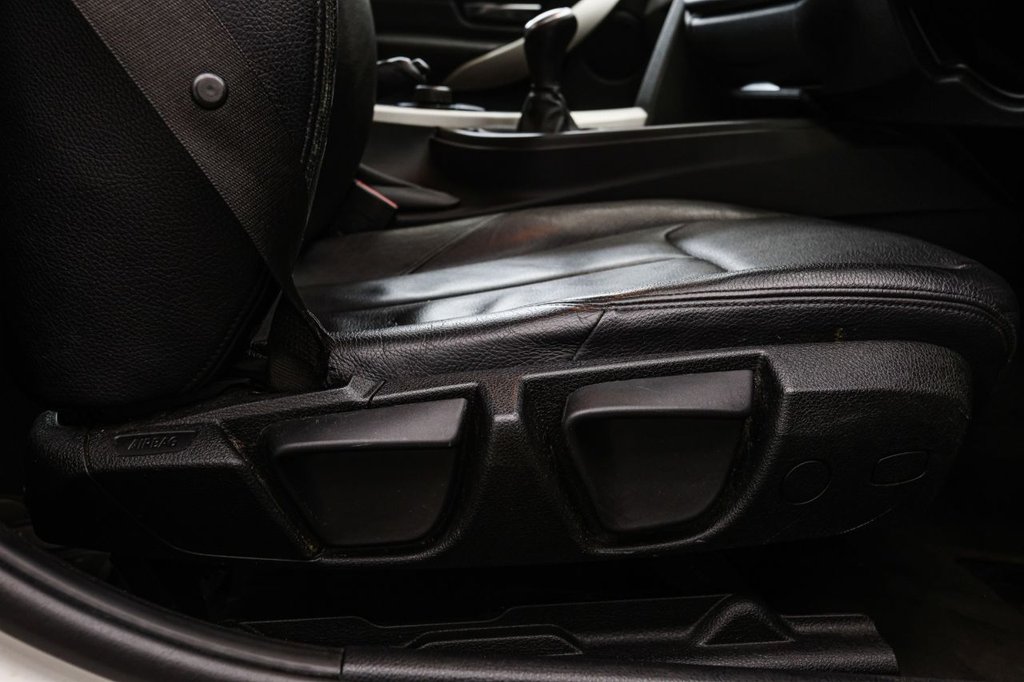 Used BMW 3 Series 2014 for sale - 76783599: Photo 31