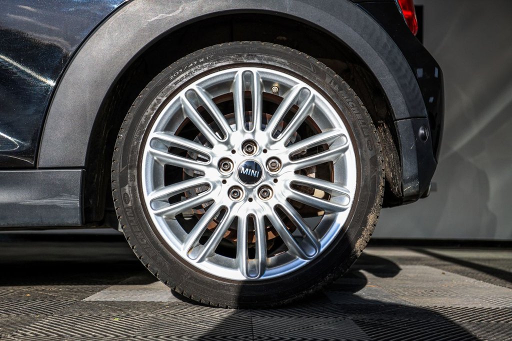 Used MINI Convertible 2017 for sale - 77952554: Photo 13