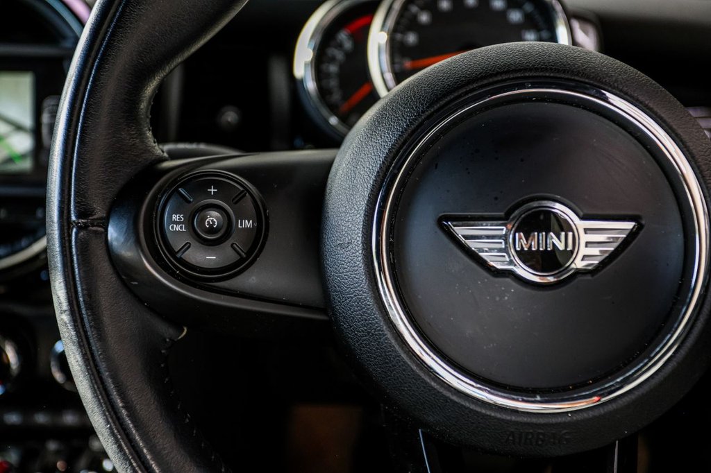 Used MINI Convertible 2017 for sale - 77952554: Photo 32