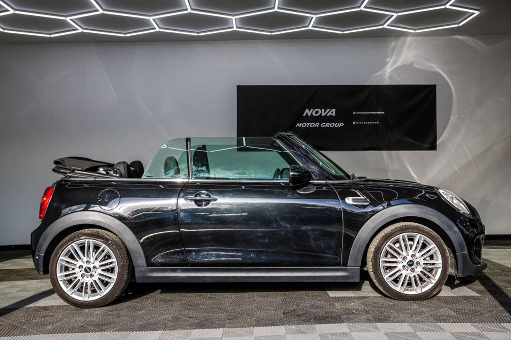 Used MINI Convertible 2017 for sale - 77952554: Photo 5