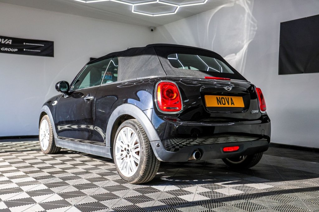 Used MINI Convertible 2017 for sale - 77952554: Photo 9