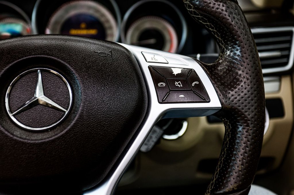 Used Mercedes-Benz E Class 2013 for sale - 78096572: Photo 35