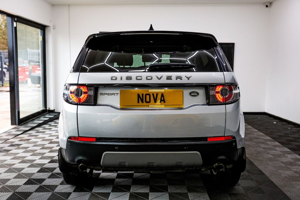 Used Land Rover Discovery Sport 2018 for sale - 77952806: Photo 11