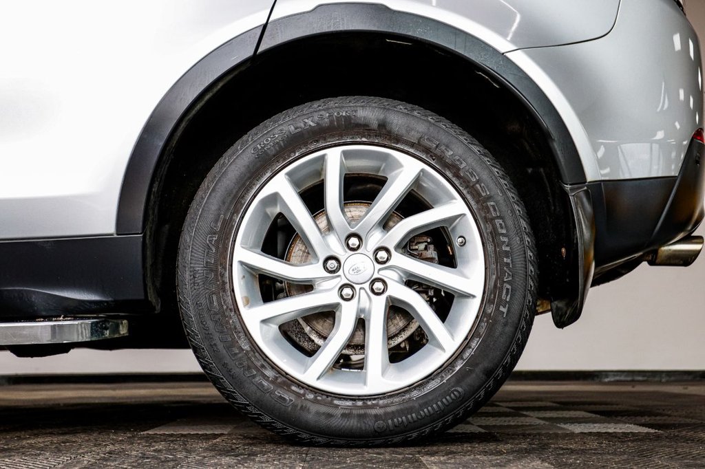 Used Land Rover Discovery Sport 2018 for sale - 77952806: Photo 15