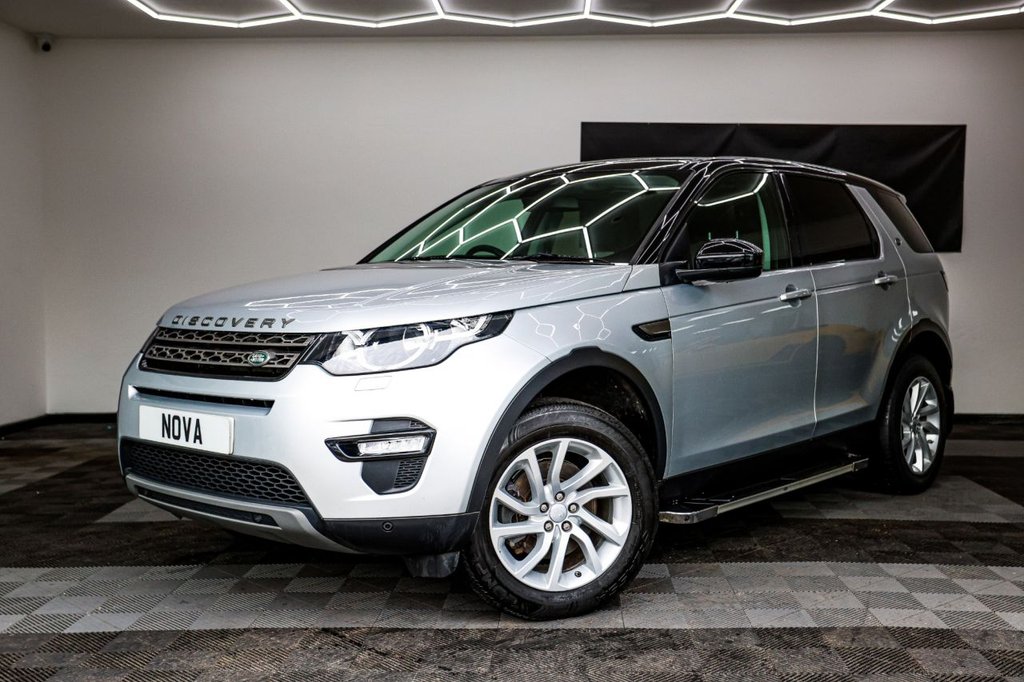 Used Land Rover Discovery Sport 2018 for sale - 77952806: Photo 2