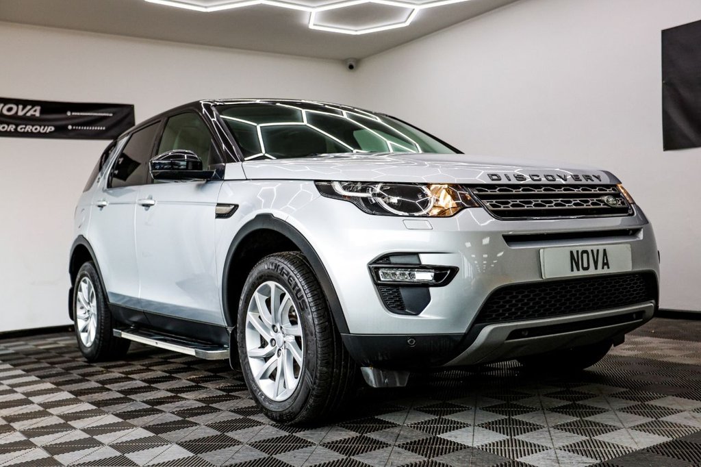 Used Land Rover Discovery Sport 2018 for sale - 77952806: Photo 3