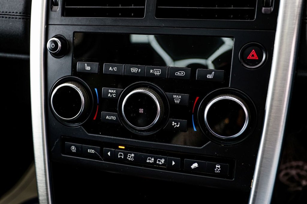 Used Land Rover Discovery Sport 2018 for sale - 77952806: Photo 41