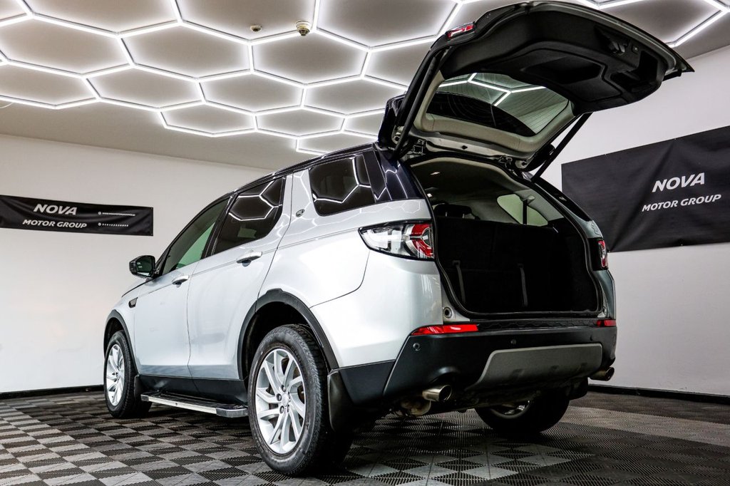Used Land Rover Discovery Sport 2018 for sale - 77952806: Photo 48