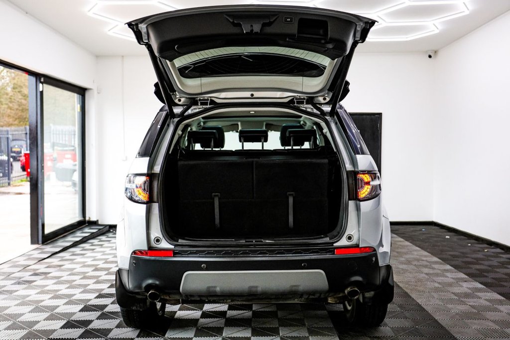 Used Land Rover Discovery Sport 2018 for sale - 77952806: Photo 49